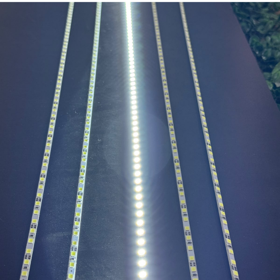 12 Volt 2835 SMD 120 LED 4 mm İnce Çubuk Bar LED Beyaz
