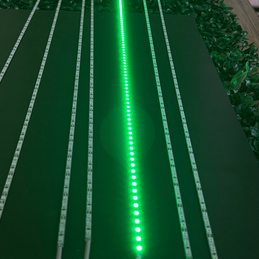 12 Volt 2835 SMD 120 LED 4 mm İnce Çubuk Bar LED Yeşil