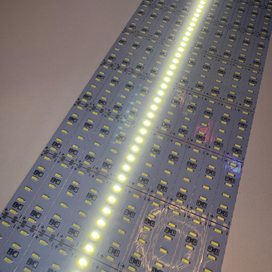 12V 5730 SMD Çubuk LED 72 LED 8 mm Gün Işığı Bantlı