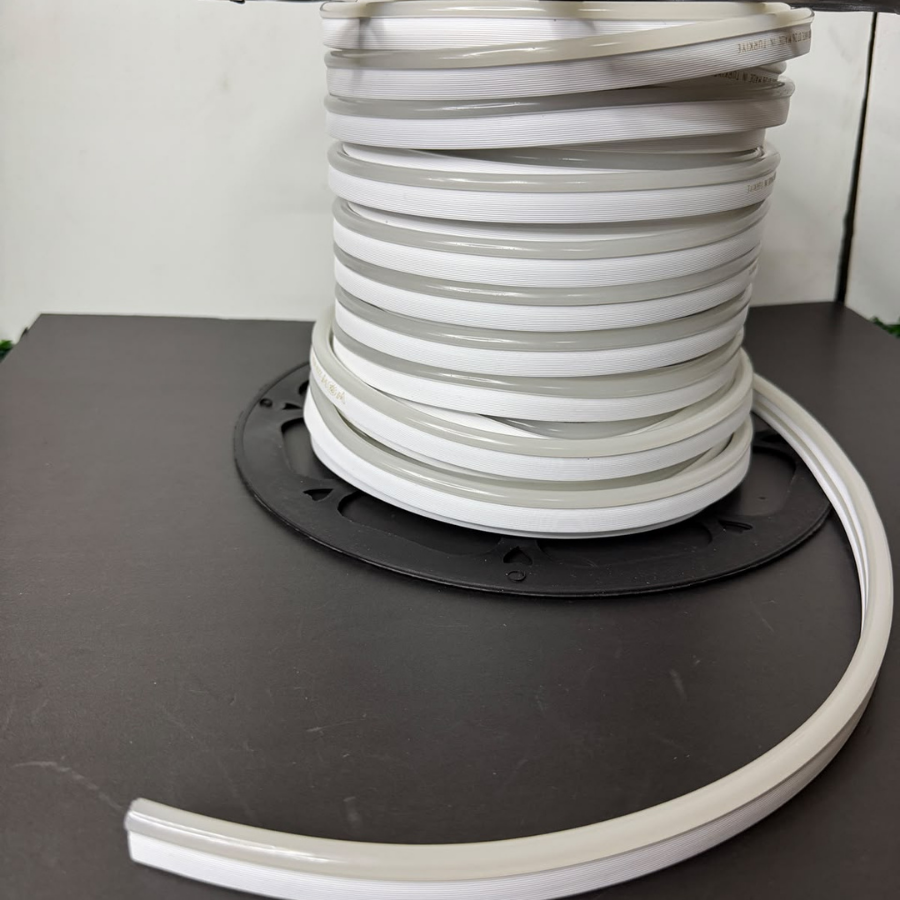 220V 8x16 mm Neon LED Dış Mekan Kesilebilir Fişli Yeşil Renk